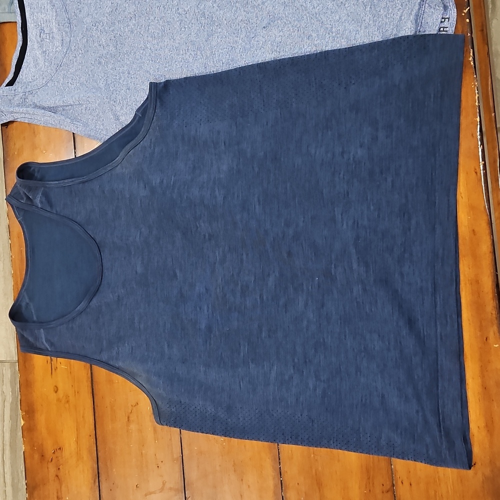 5 Lululemon Tank Top Bundle - Picture 6 of 12